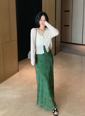 misslady复古设计款碎花高腰绿色半身裙女a字包臀显瘦垂感长裙夏