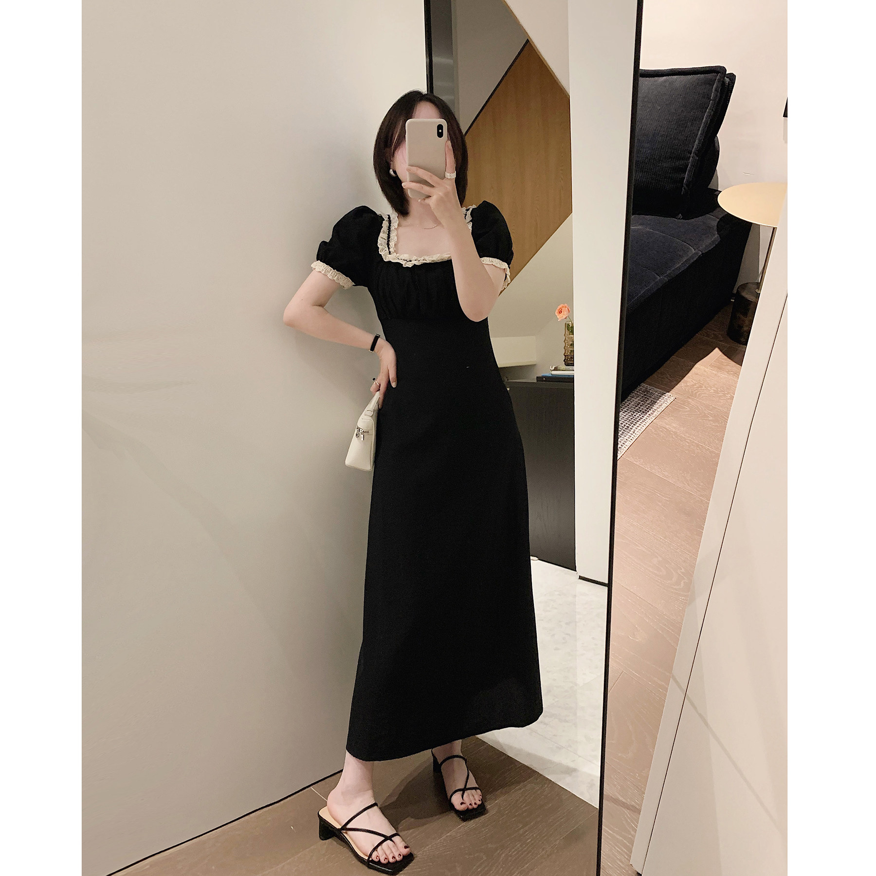 泡泡袖纯色法式收腰连衣裙