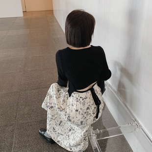 misslady韩国气质慵懒松软复古百搭圆领套头背后系带黑色毛衣女