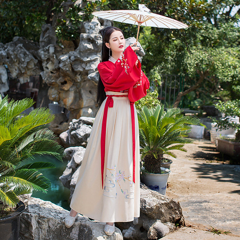 正品原创鹤梅汉服女改良交领齐腰襦裙飘逸琵琶袖秋冬明制袄裙套装