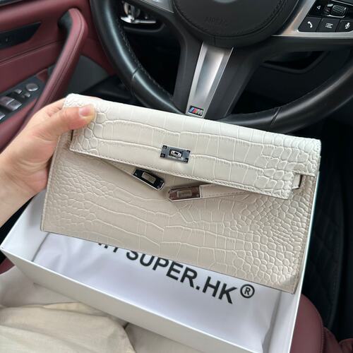 高级感鳄鱼纹腋下凯莉包真皮包包女士新款百搭单肩斜挎法棍包
