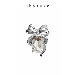 Shiitake诗塔克设计师品牌原创蝴蝶结飘带钻戒指