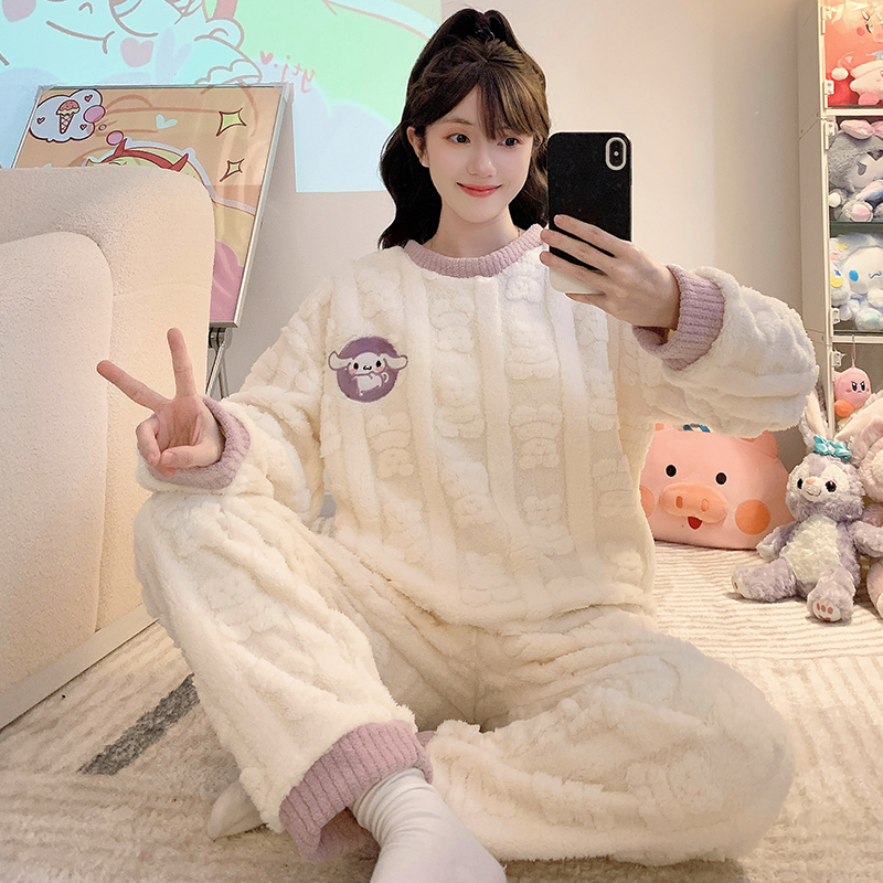 睡衣女冬季新款长毛绒提花加肥宽松大码套装220斤可穿家居服