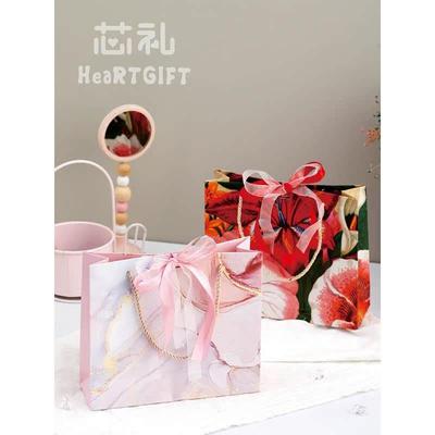 生日礼物袋节日纸袋 Holiday bag Paper bag for birthday party