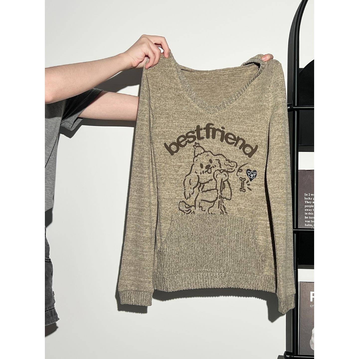 韩国V领可爱小狗印花连帽针织衫长袖女春秋穿搭修身显瘦上衣