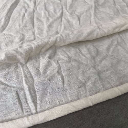 布队白色羊绒羊毛薄款针织布料