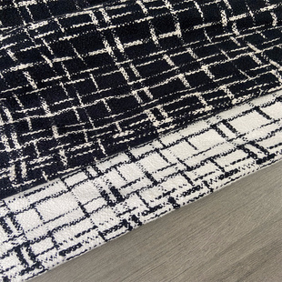 英国M牌黑白格子棉质地编织小香花呢时装 秋冬布料定制外套裙面料