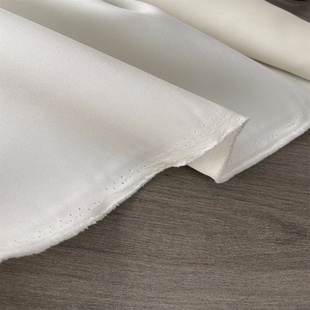 30姆米白色桑蚕丝真丝塔夫绸廓感时装 面料定制高级礼服外套裙布料