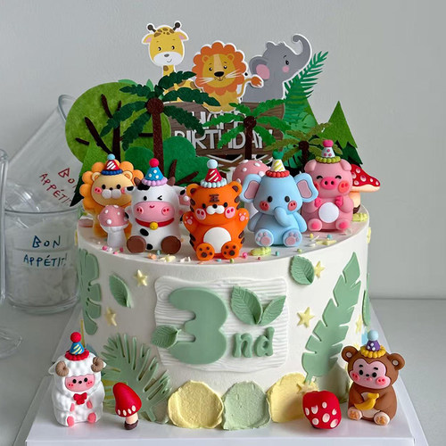 森系小动物儿童周岁生日蛋糕装饰卡通长颈鹿狮子大象熊猫装扮摆件
