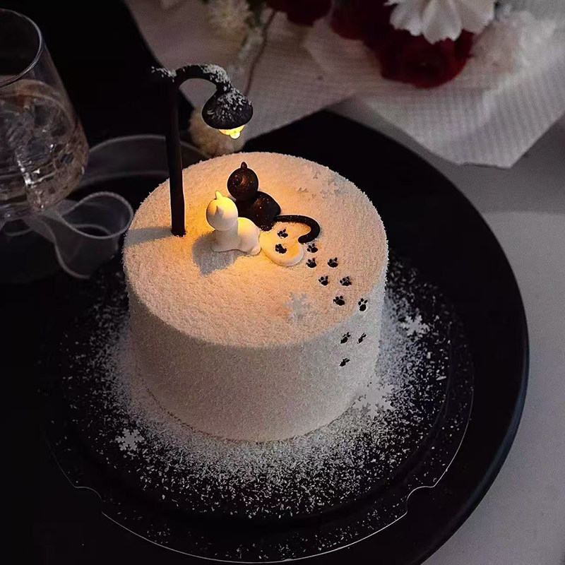 网红同款ins风小猫咪雪地脚印蛋糕装饰简约烂漫情侣表白装扮摆件,节庆用品/礼品,蛋糕/烘焙装饰用品,淘宝优惠券,粉丝福利购,淘宝优惠卷