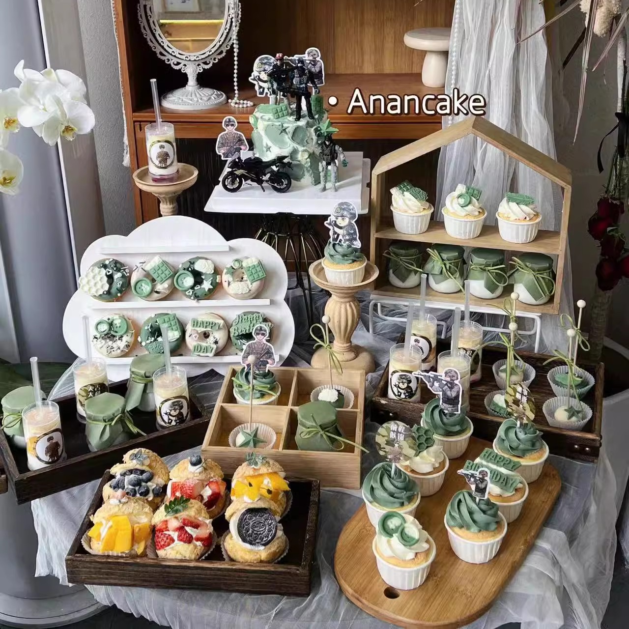 绿色迷彩军事甜品台男孩生日蛋糕装饰插牌摆件围边推推乐装扮贴纸