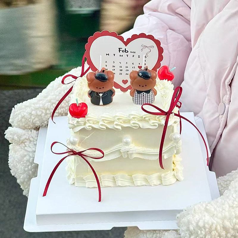 2026情人节爱心日历卡片蛋糕装饰西服格子小熊樱桃蜡烛装扮插件,节庆用品/礼品,蛋糕/烘焙装饰用品,淘宝优惠券,粉丝福利购,淘宝优惠卷