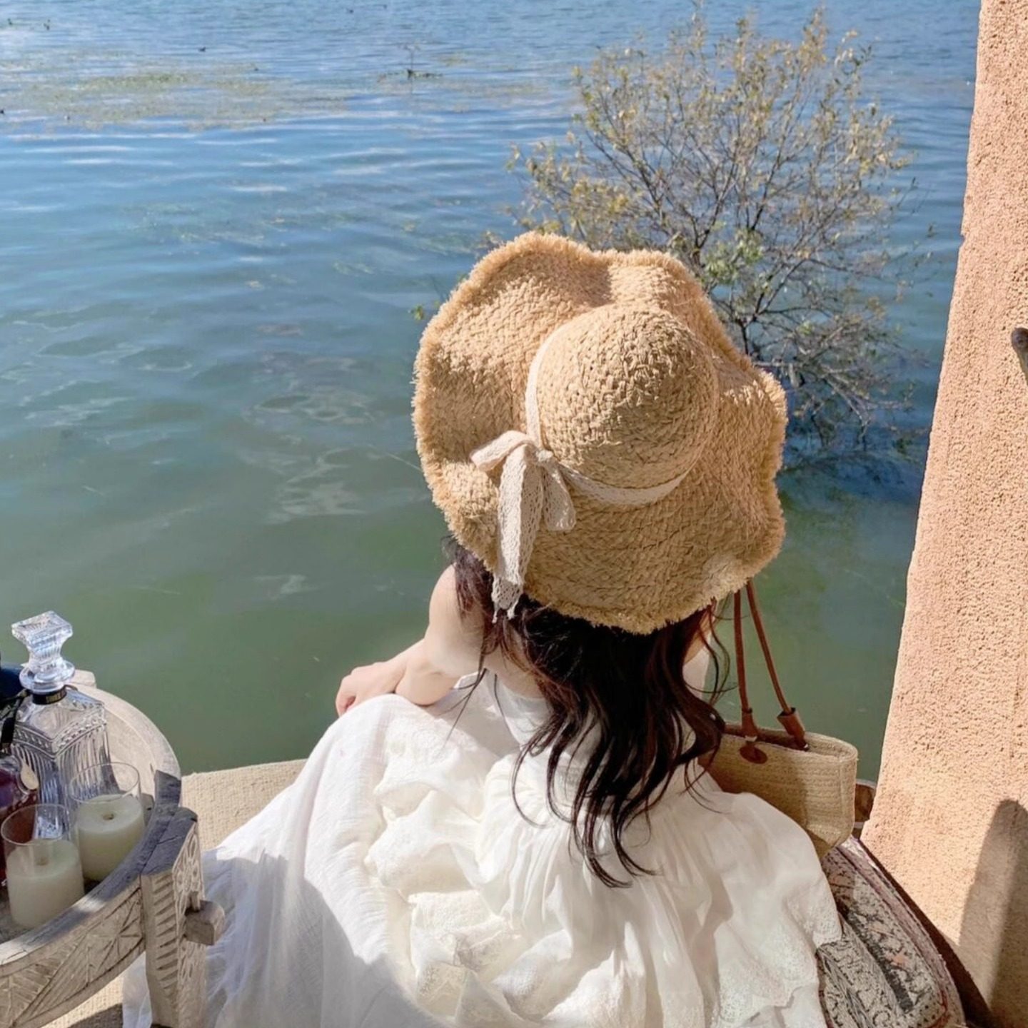 海边度假草帽蕾丝蝴蝶结飘带女夏拉菲草大帽檐防晒遮阳帽子波浪边