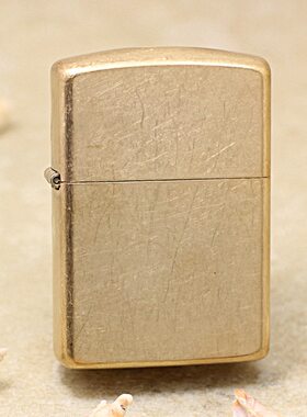 ZIPPO之宝打火机盔甲金色花砂