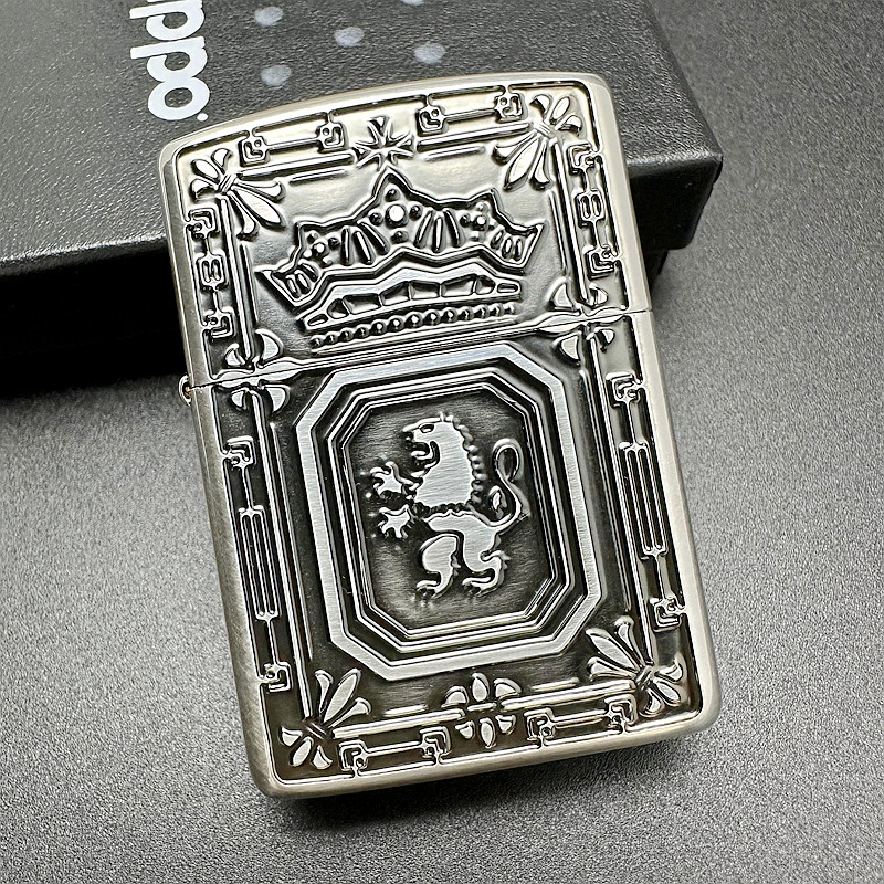 ZIPPO正品之宝打火机 日版原版盔甲深雕 银色 双面狮王