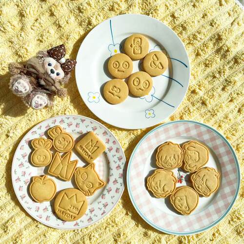 手工曲奇饼干五月天送男友闺蜜甜品台节日生日礼物儿童零食无添加