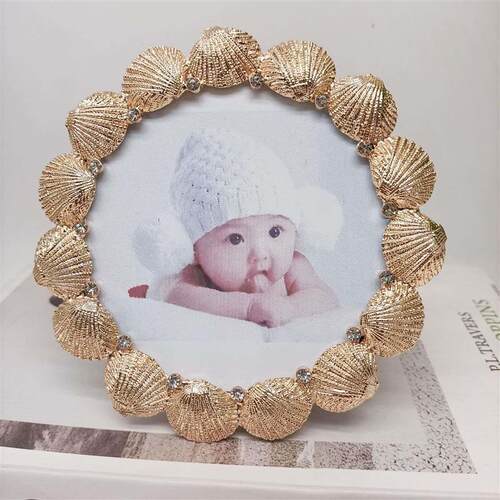 Modern Simple Round 4 Inch Shell Metal Photo Frame Model Roo