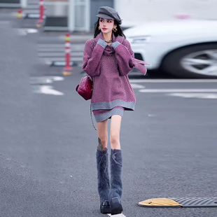 秋冬上新!带围巾三件套别致个性针织紫色条纹毛衣上衣包臀半身裙