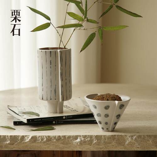 栗石手绘陶瓷微景观花瓶小花盆
