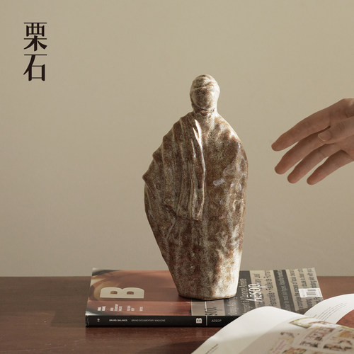 侘寂风复古陶瓷抽象人物摆件