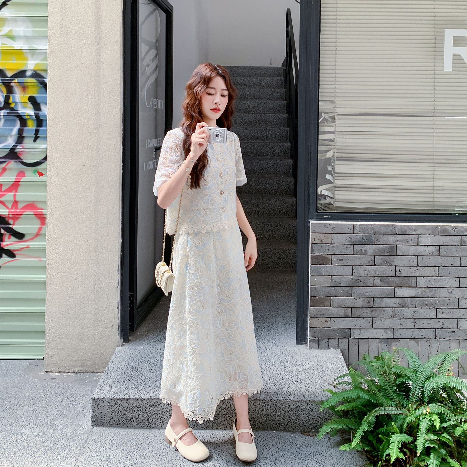 蓝色小香风上衣半身裙套装女夏2025新款两件套赫本风超火流行爆款,女装套装/套裙,2C005