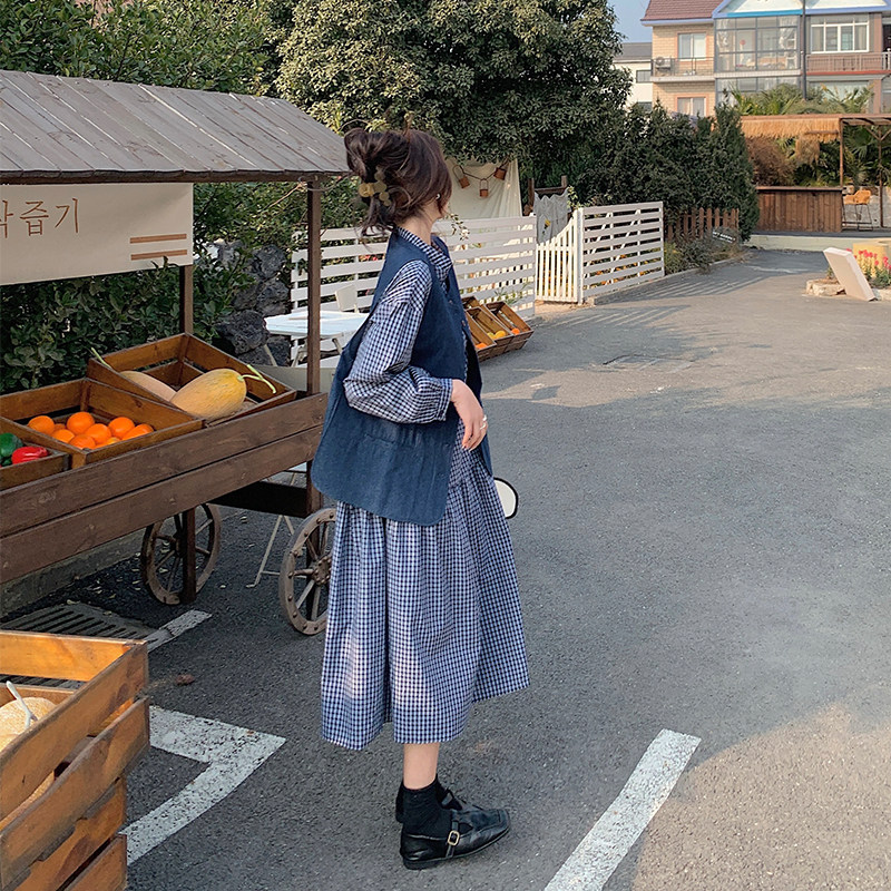 韩版设计感减龄格纹连衣裙女2025春季新款休闲牛仔马甲,女装连衣裙,2C005