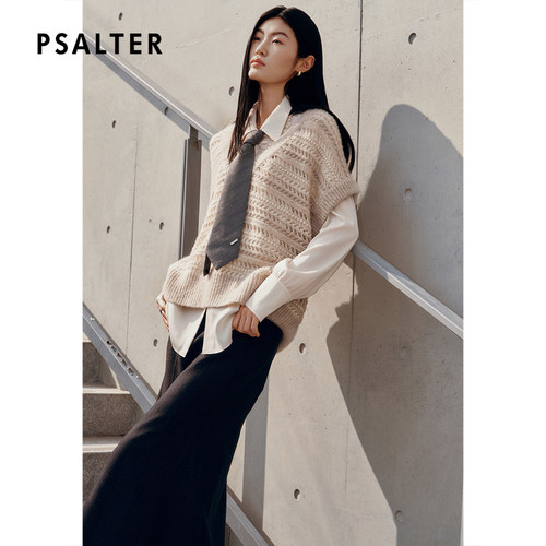 PSALTER诗篇V领镂空针织马甲背心叠穿衬衫两件套2025冬款