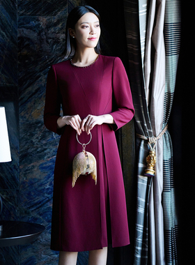 【醋酸】皮尔卡丹女26春新款圆领枣红色长袖连衣裙P51199E5044T0