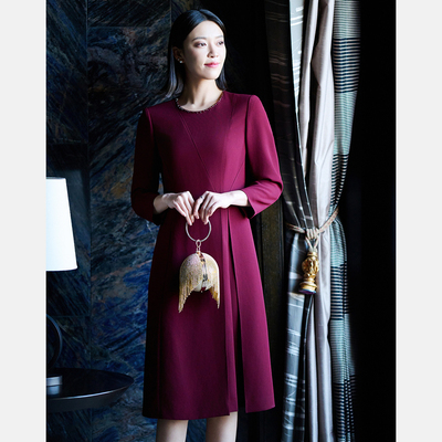 皮尔卡丹女春醋酸红色长袖连衣裙