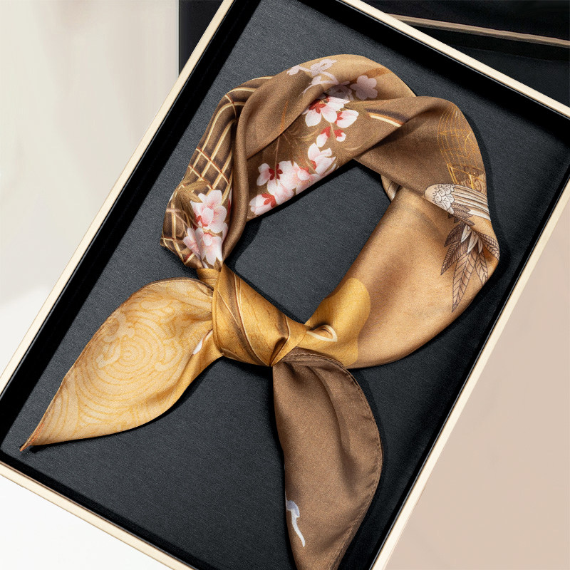 上海故事真丝丝巾百搭春秋小方巾100%桑蚕丝送礼香槟色丝绸中方巾