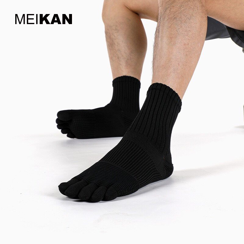 MEIKAN 男士岛精机coolmax分趾袜 运动跑步袜 黑色中筒五指袜