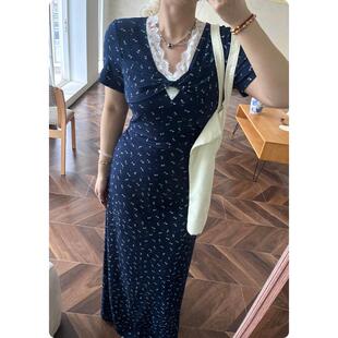 连衣裙女裙子微胖女孩穿搭显瘦碎花长裙 大码 糯米子同款 她很漂亮