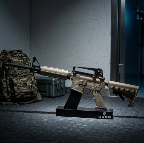 1：2.05合金军模M4A1步枪抛壳模型 全拆卸仿真男孩玩具枪不可发射