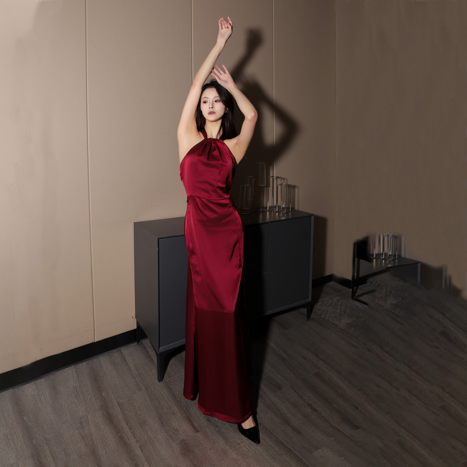 高端小众出阁宴订婚轻奢年会礼服