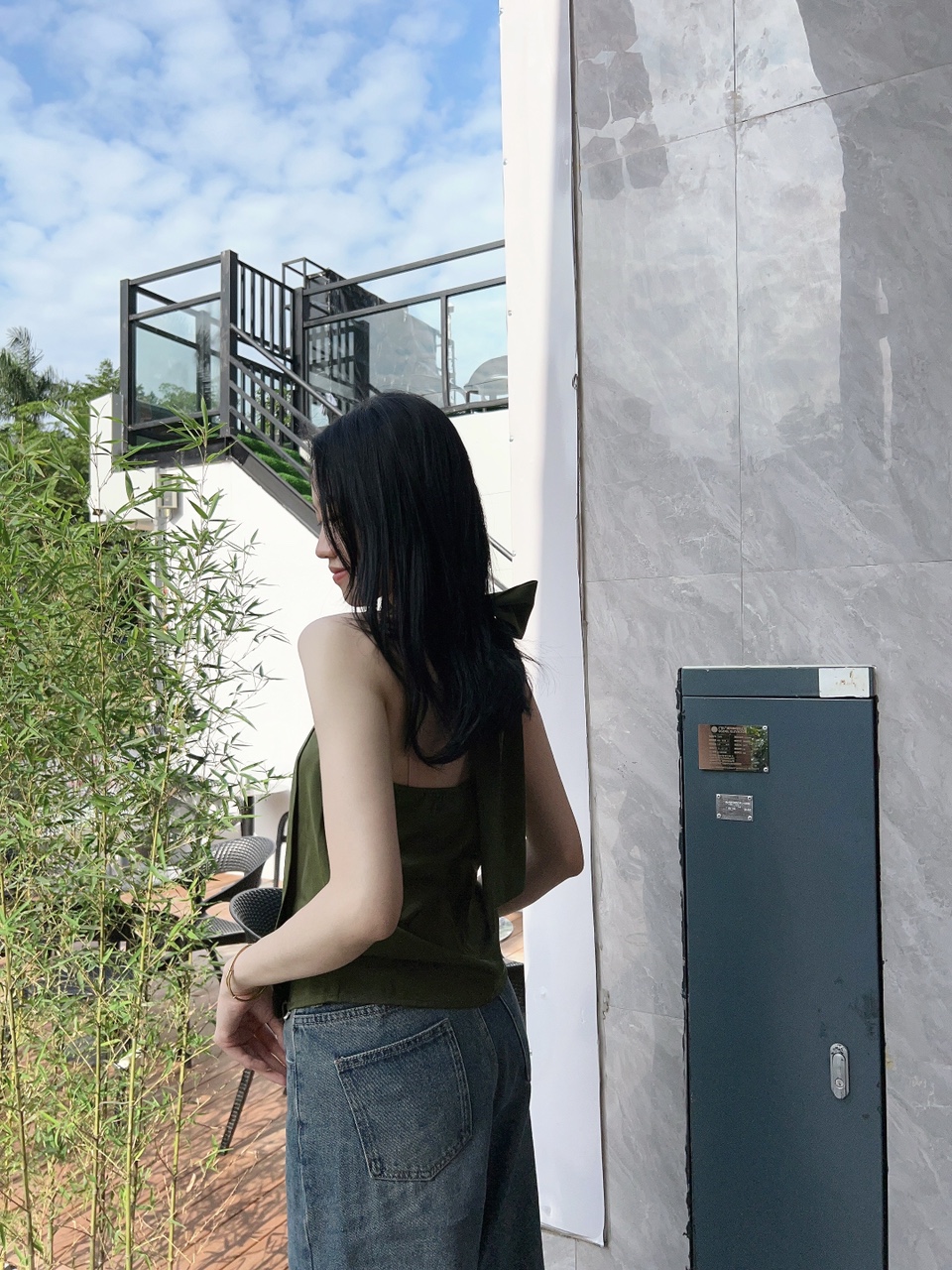 法式露背吊带背心秋挂脖上衣高级