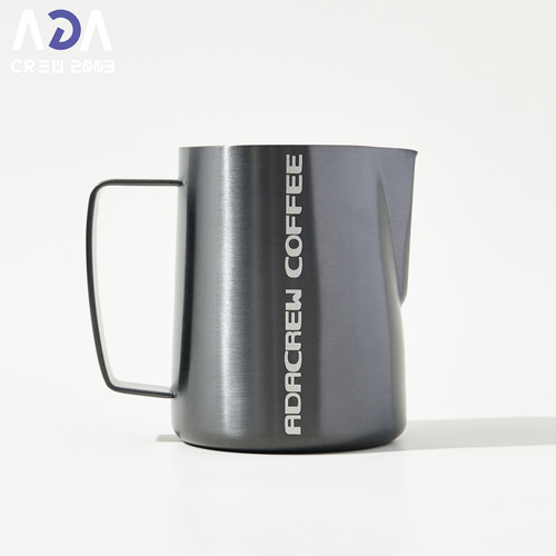 ADACREW漫步者系列 500ml 咖啡拉花缸 圆嘴 电镀 宽柄新手 现货