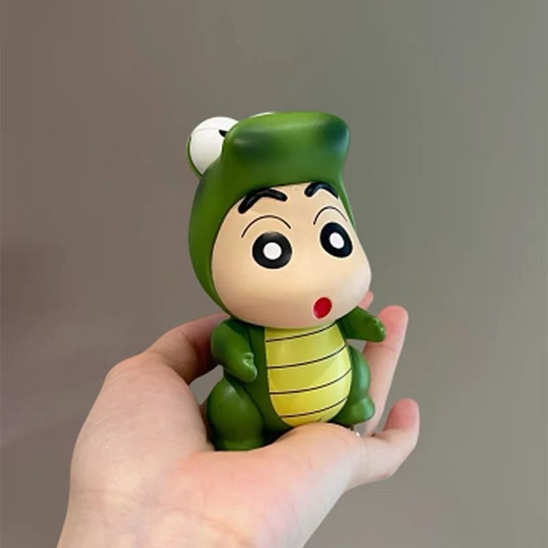 桌面装饰卡通摆件手办礼物动漫鳄鱼蜡笔小新可爱野原鳄鱼造型公仔