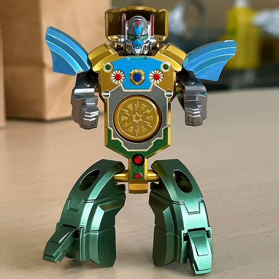 变形二合一男孩解压神器玩具礼物新款变形机器人指尖陀螺手指旋转