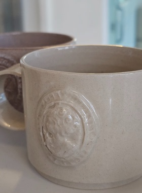 ARMOIRE咖啡店 马克杯300ml 金钟云 艺声