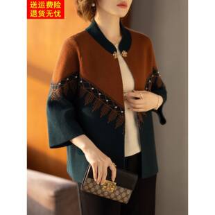 2025新款春装外套中老年人洋气40岁50妈妈春秋时尚中年短款上衣服