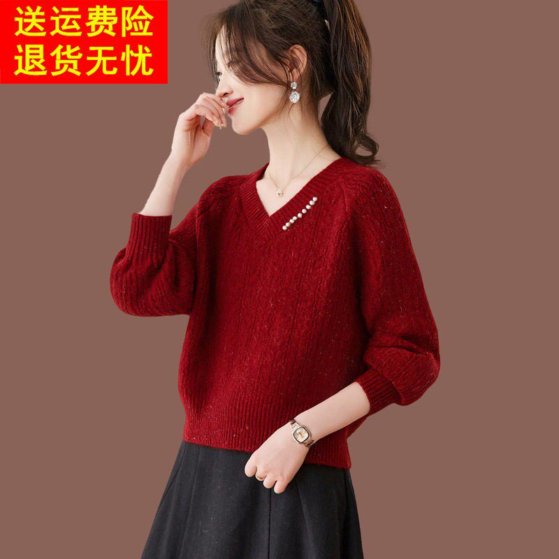 v领红色毛衣女冬季新款好看配裙子小个子短款加厚羊毛衫上衣