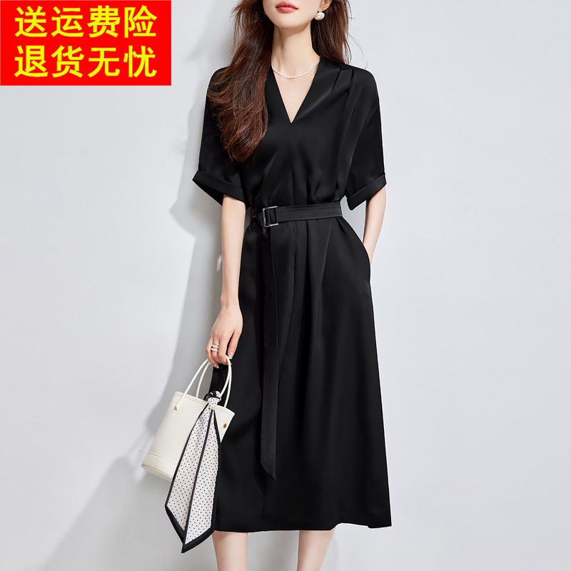 法式V领短袖洋装女夏季2026新款高级感气质通勤收腰显瘦长裙子