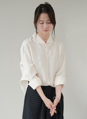 远家平纹竹节面料复古翻领衬衫休闲宽松筋骨感米白衬衣春HL2505限