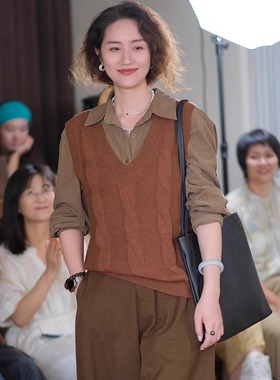 远家美利奴羊毛德绒发热纤维复古V领绞花毛衣背心叠穿休闲Y-310限