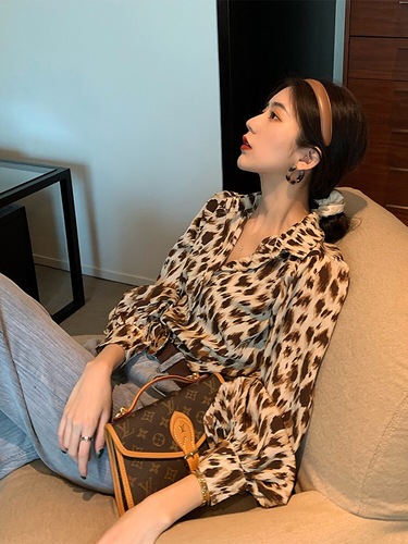 然然网络服饰 88RRWLFS1133