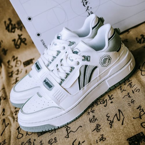 LiNing李宁 反伍系列 草木皆兵 软弹 低帮 板鞋男款米绿