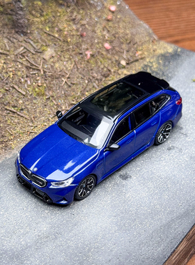 现货 MINIGT 1:64 #1080 宝马 BMW M5 蓝色 合金汽车模型