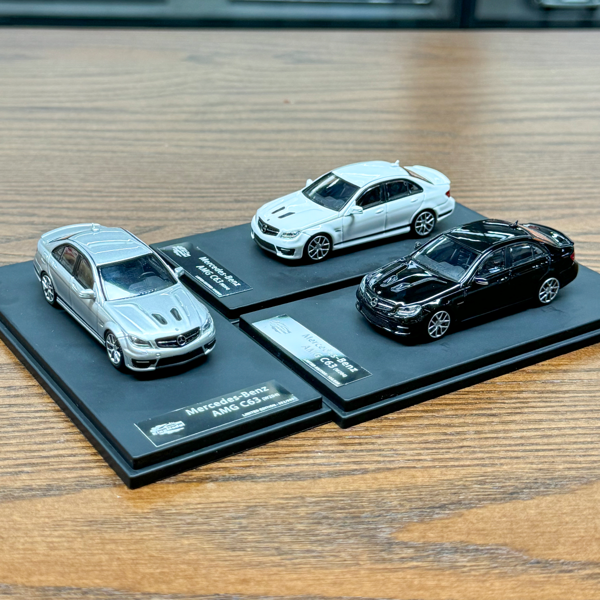 KingModel汽车模型合金164