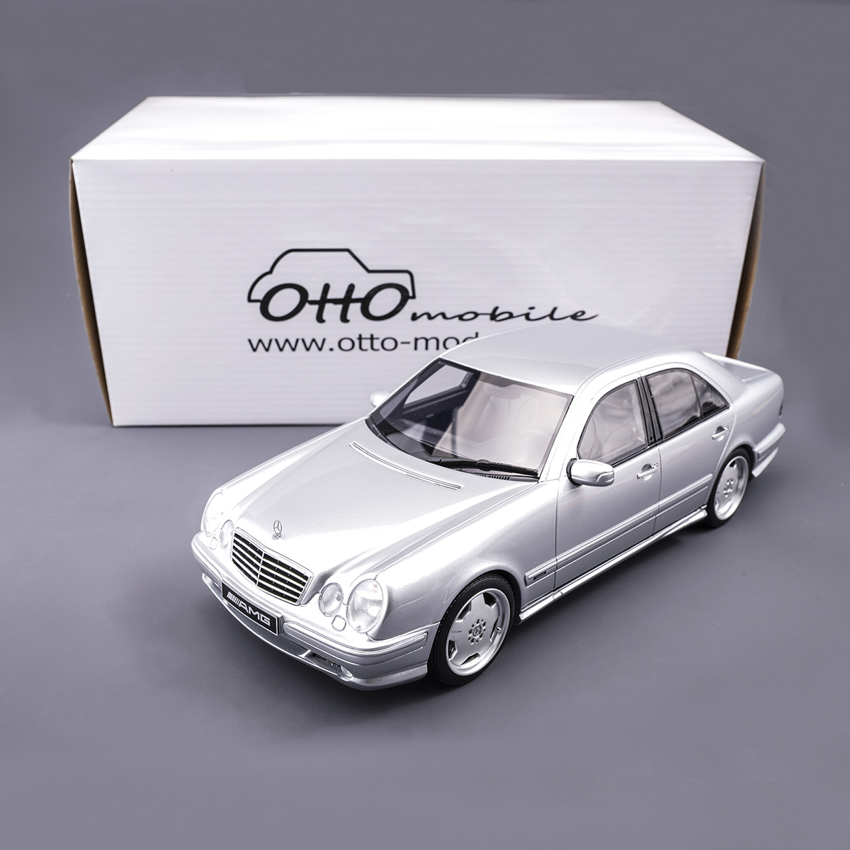 OTTO118奔驰树脂汽车模型