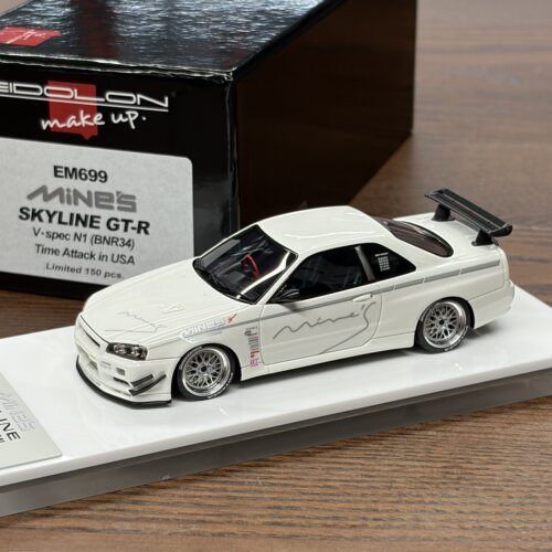 Make up 1:43 Mine's Skyline GTR BNR34 V-spec N1 树脂汽车模型